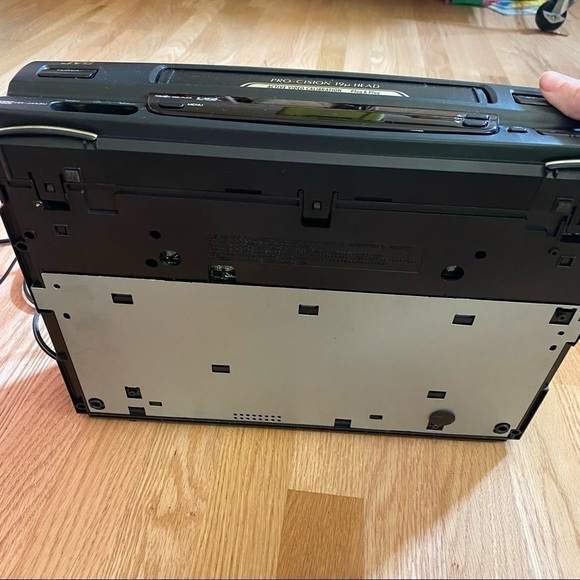 JVC HR-J443U Pro-cision 19u Head VCR Shuttle NO REMOTE Only Power Cord - Picture 6 of 6